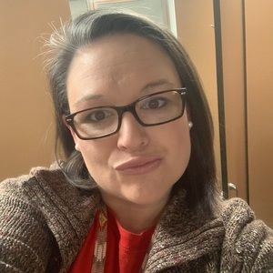 Meet your Posher, Catherine